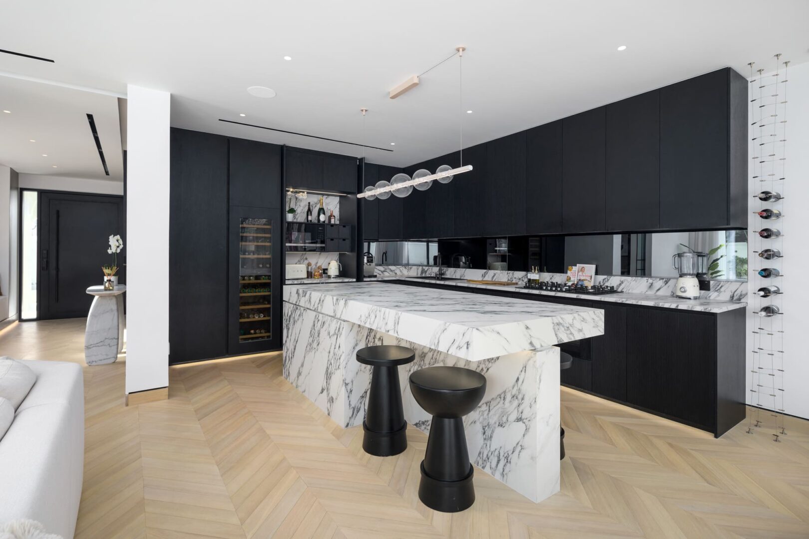 7 Elements Interiors - 7 ELEMENTS INTERIORS